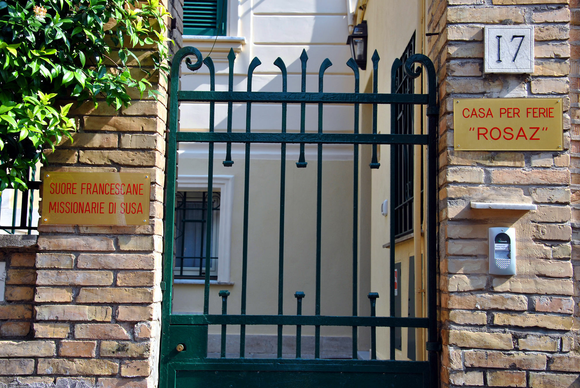 Hotel Casa Per Ferie Beato Rosaz Rom Exterior foto